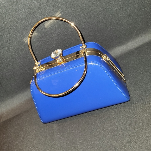 Bag - Picture 2 of 6